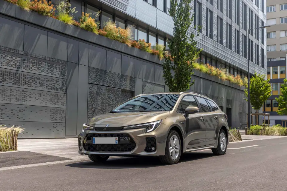 París: Transfert privé VIP aéroports et gares Paris