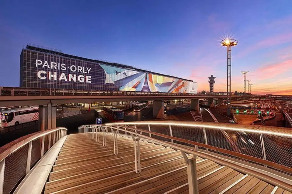 Traslado privado de llegada: Aeropuerto de Orly a París