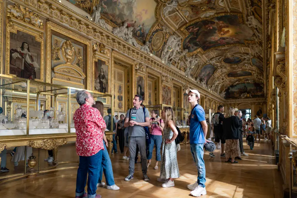 París: Visita guiada a los lugares imprescindibles del Museo del Louvre