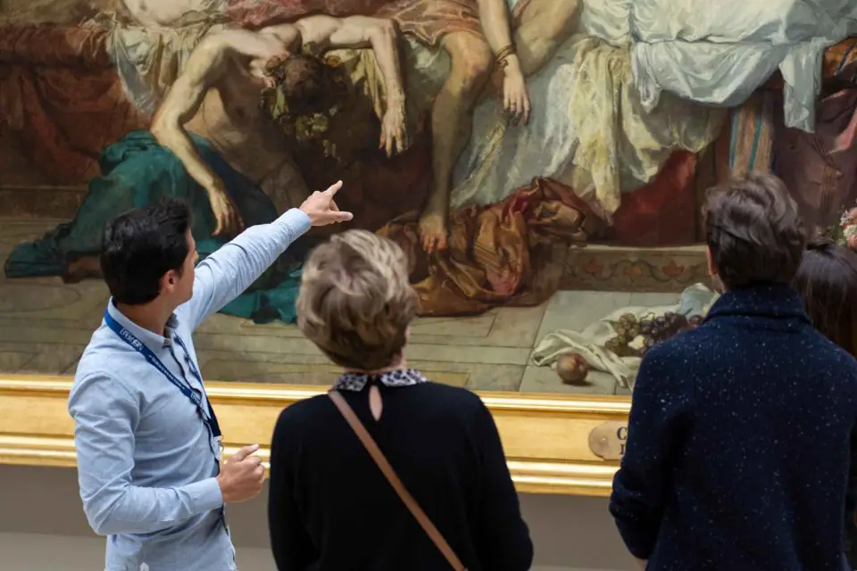 París: visita obligada al Louvre con entrada reservada