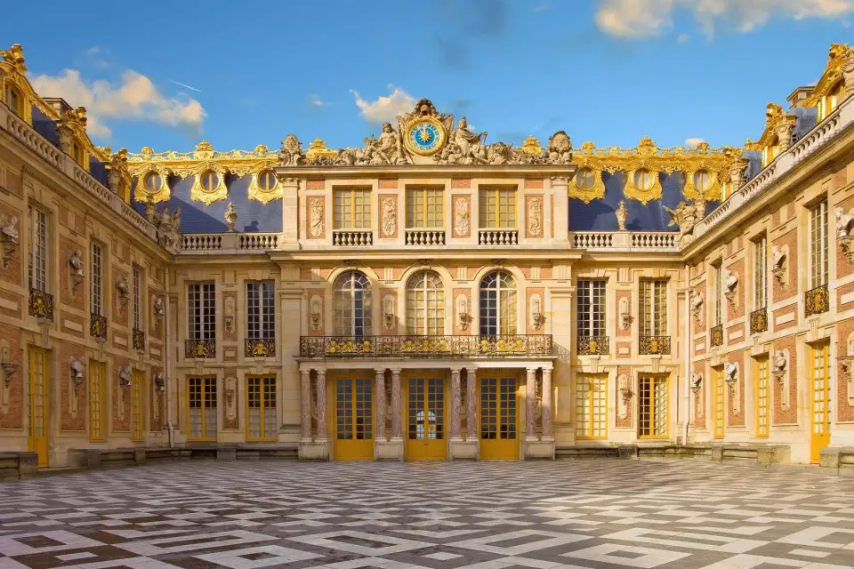 Visita Rápida al Palacio de Versalles, Jardines y Dominio del Trianón
