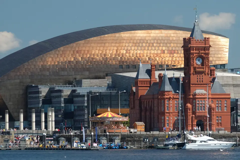 Excursión a Cardiff