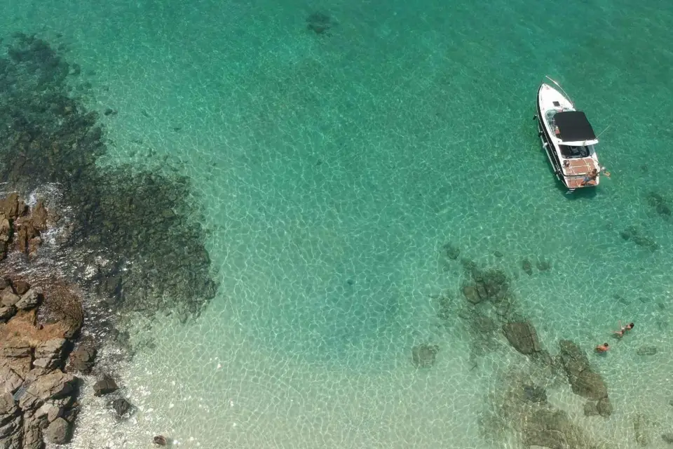 Angra dos Reis: Tour de día completo con almuerzo y paseo en barco
