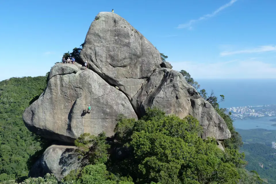 Bico do Papagaio Senderismo Guiado por la Selva de Tijuca