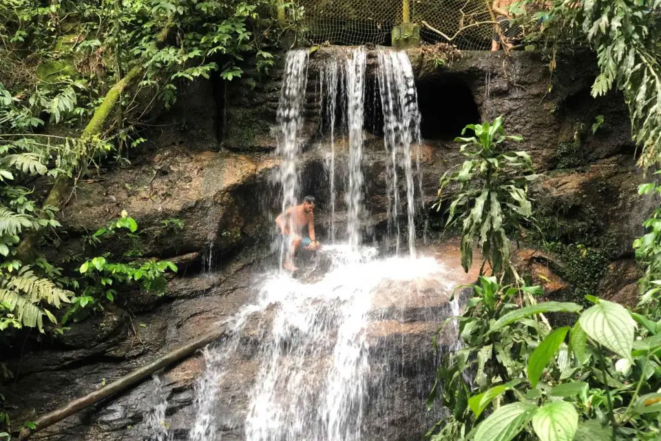 Caminata por la Floresta de Tijuca: cuevas, cascadas y grandes vistas