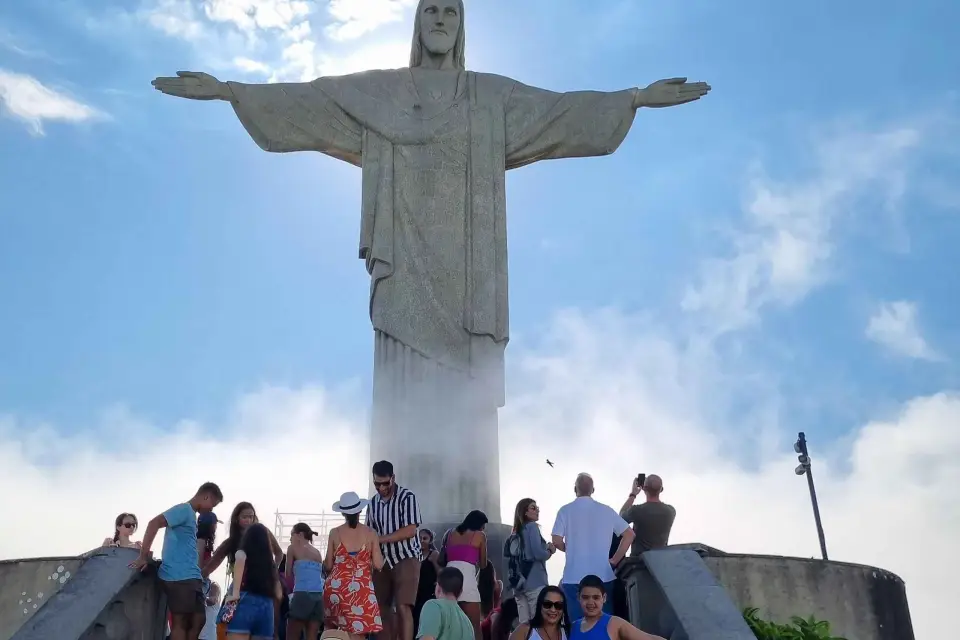 Cariocando en Corcovado:Cristo Redentor en Tren + Desayuno