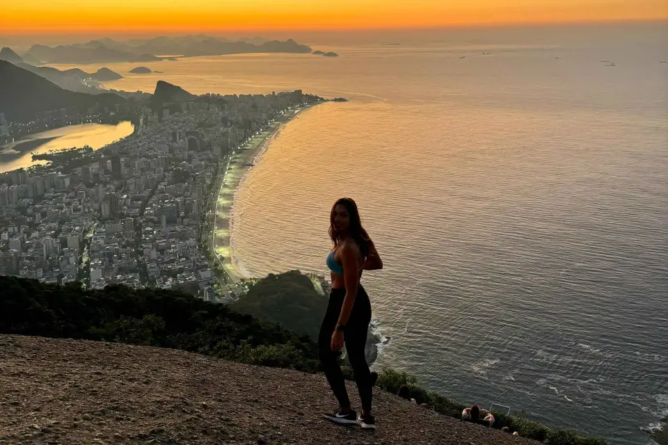 Excursión al Amanecer en el Pico Dois Irmãos (O Durante el Día)