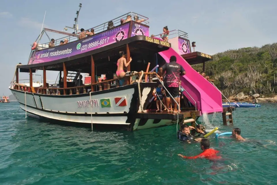 Río de Janeiro: Excursión Arraial do Cabo con Transporte y Almuerzo