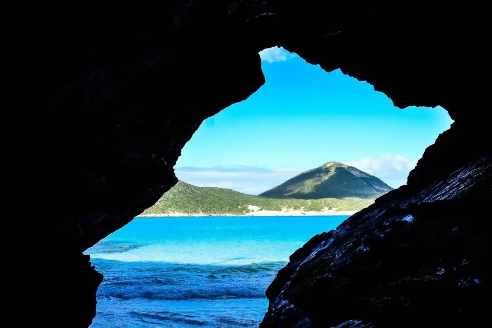 Desde Río: Excursión de un día a Arraial do Cabo con paseo en barco