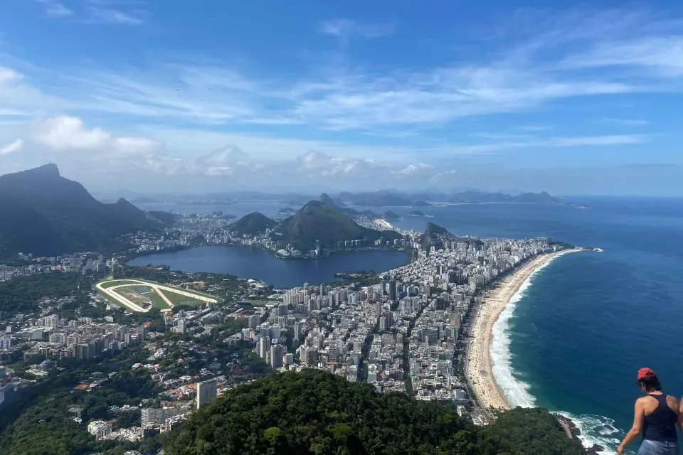 Excursión a la Montaña de los Dos Hermanos - Trilha do Morro Dois Irmãos