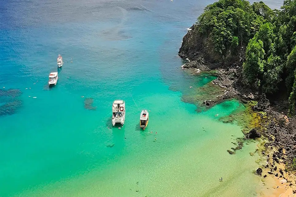 Explora Fernando de Noronha: Ilhatour de 7 horas