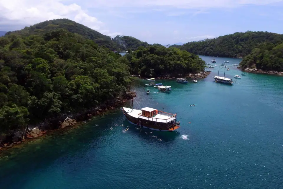 Río de Janeiro: Ilha Grande con tour en barco y almuerzo opcional