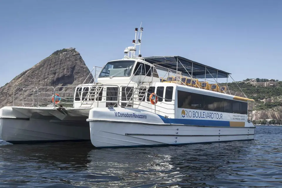 Río: Paseo en Catamarán por la Bahía de Guanabara con audioguía