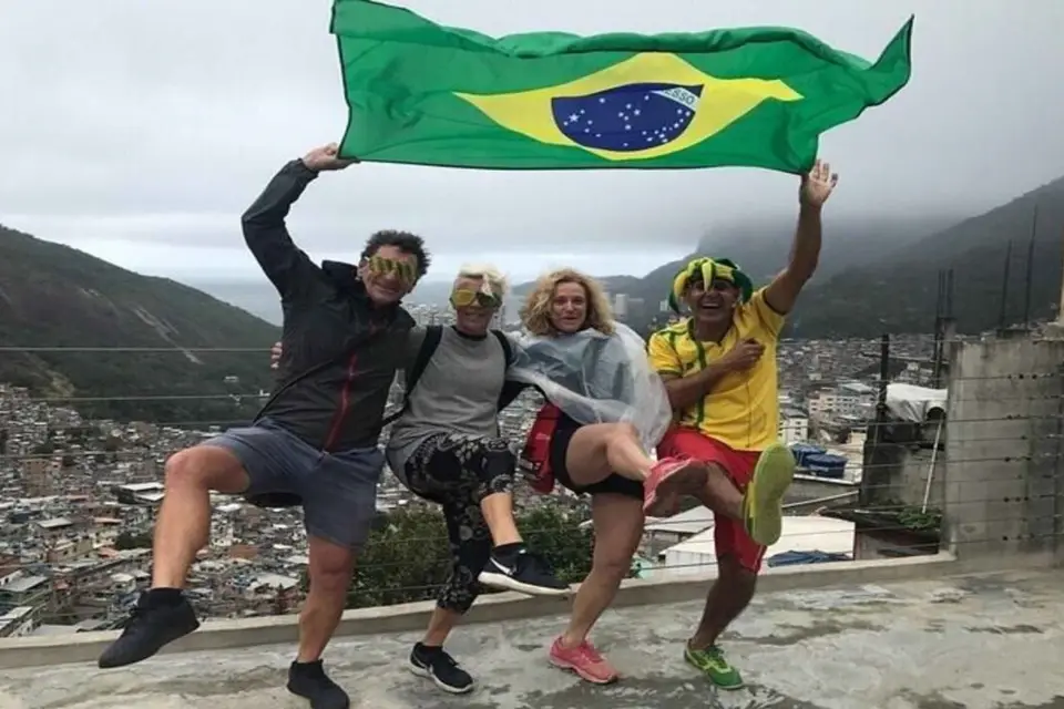 Río: Recorrido a pie por las favelas de Rocinha con un guía residente