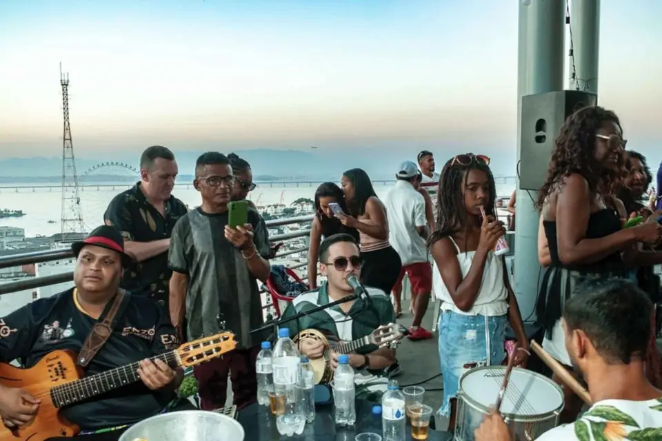 Río: Samba y Feijoada en Directo en la Primera Favela de Río
