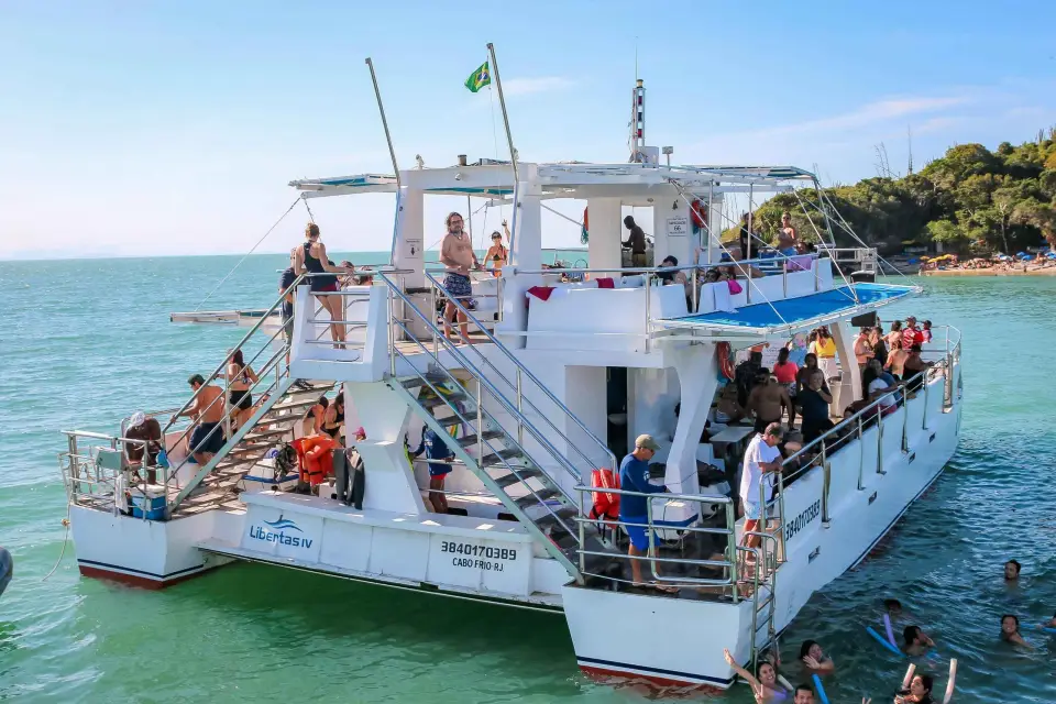 Tour de día completo a Búzios - Premium Todo Incluido