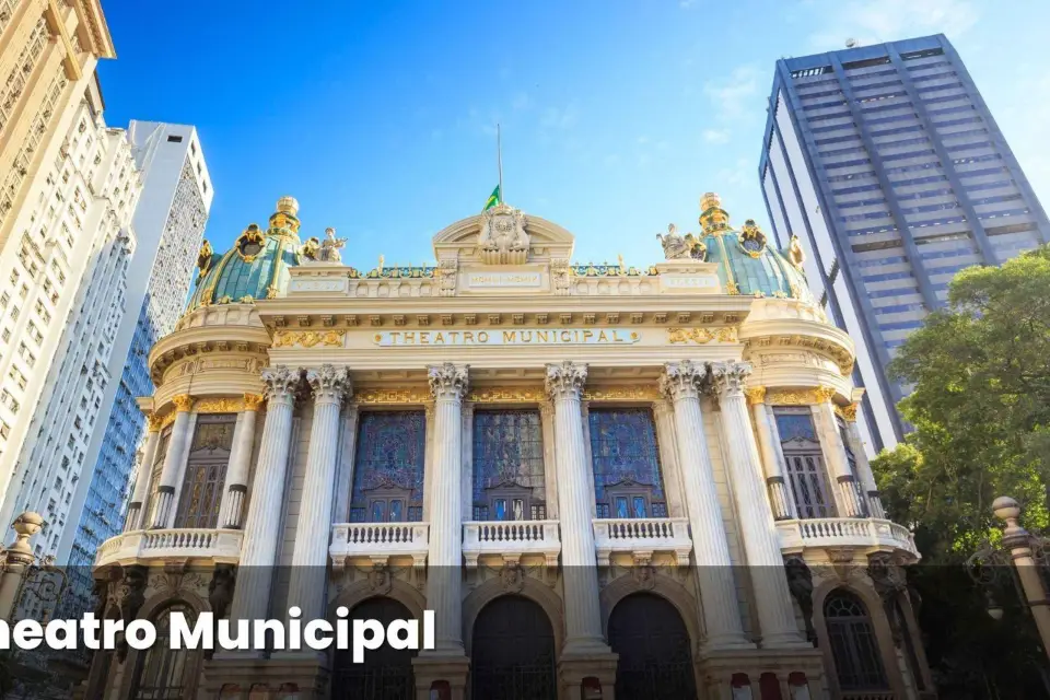 Tour a pie por la Historia de Río