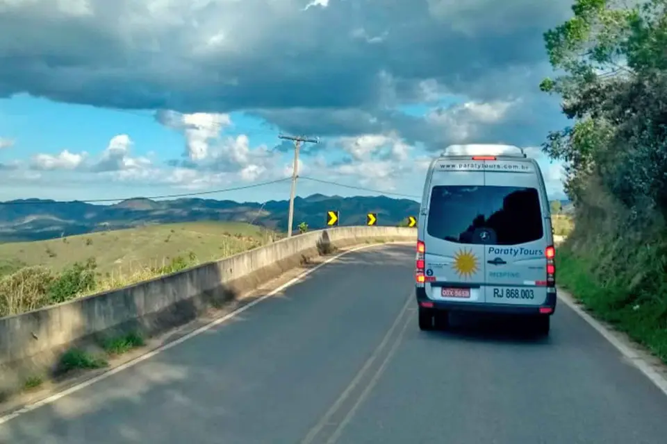 Transporte entre Río de Janeiro y Abraão, Isla Grande