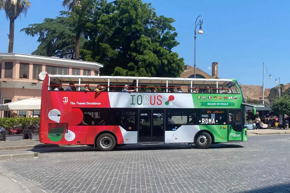 Roma: Billete de tour en autobús libre Hop-On Hop-Off