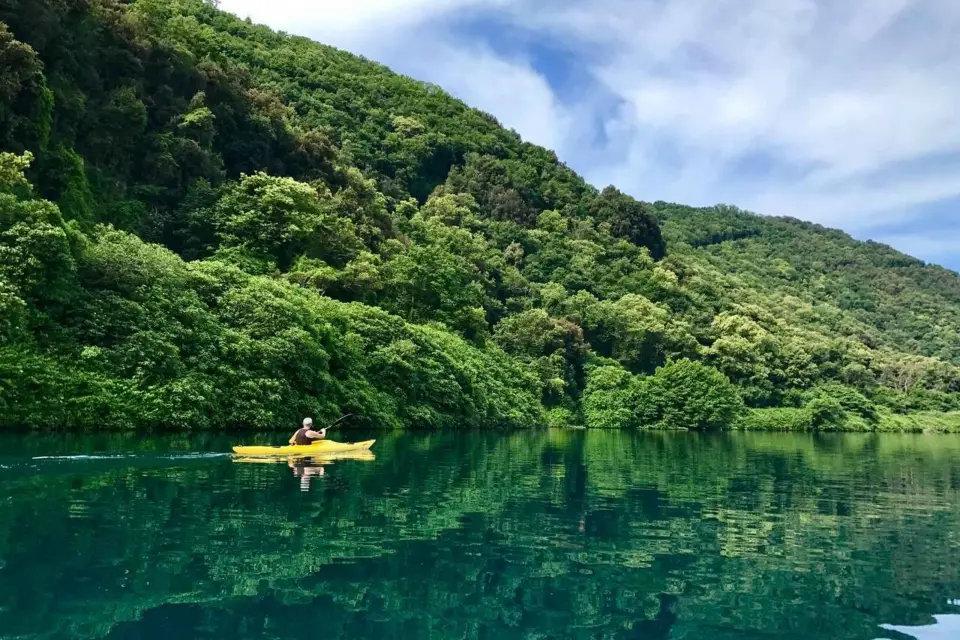 Roma: Castel Gandolfo Excursión en Kayak y Lago de Natación con Pizza