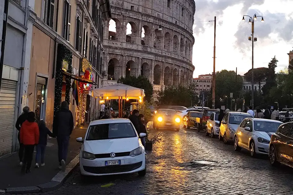 Roma: Lo mejor de la ciudad en carrito de golf con aperitivo