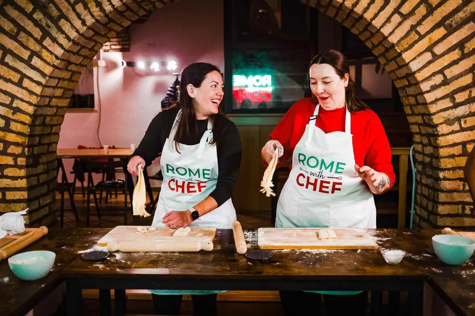 Roma: Clase de Cocina Italiana de Pasta y Tiramisú