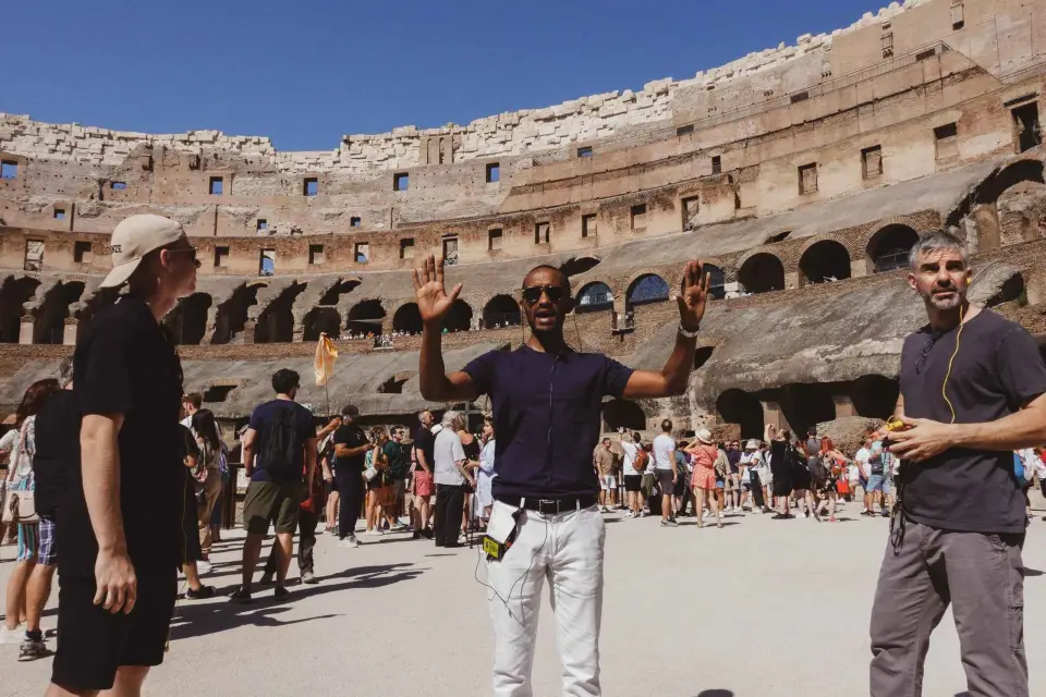 Roma: Coliseo, Arena y Colina Palatina Tour en grupo reducido