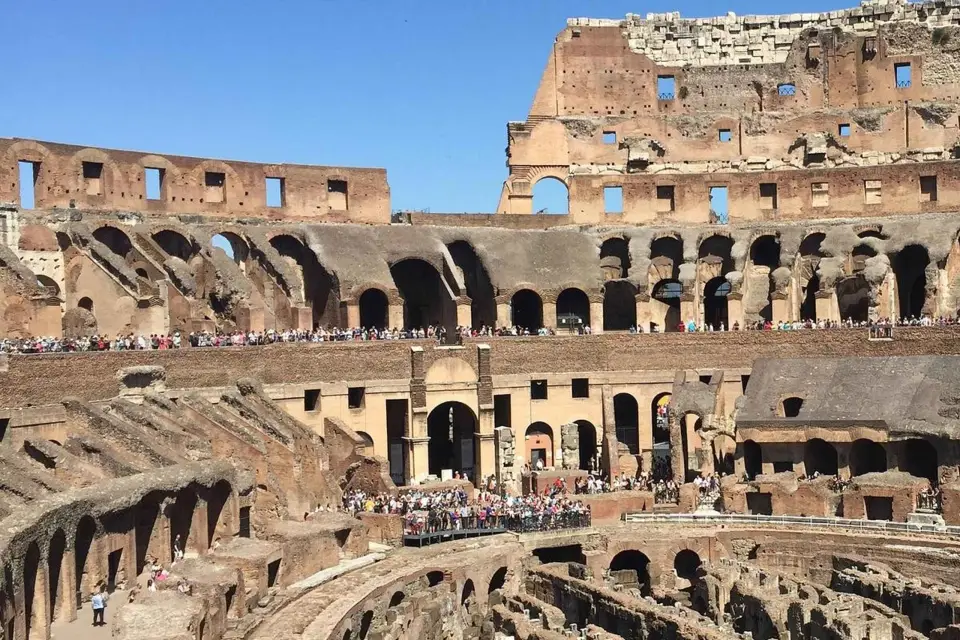 Roma: Coliseo, Foro y Colina Palatina con audioguía