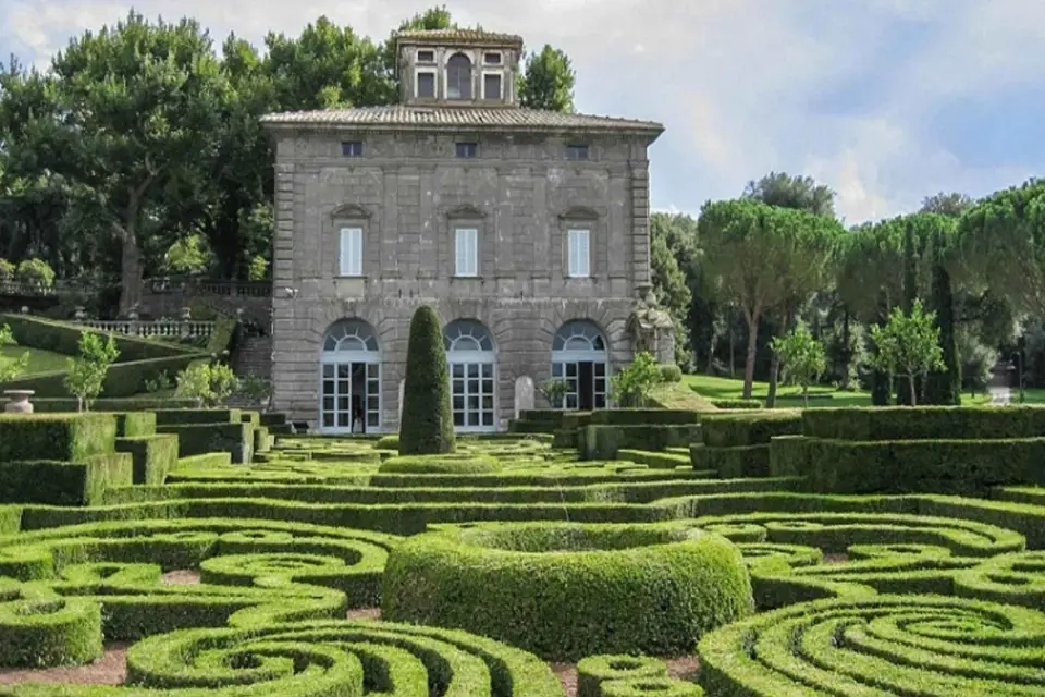 Desde Roma: Excursión de un día al Arte, la Gastronomía y el Vino de Castelli Romani
