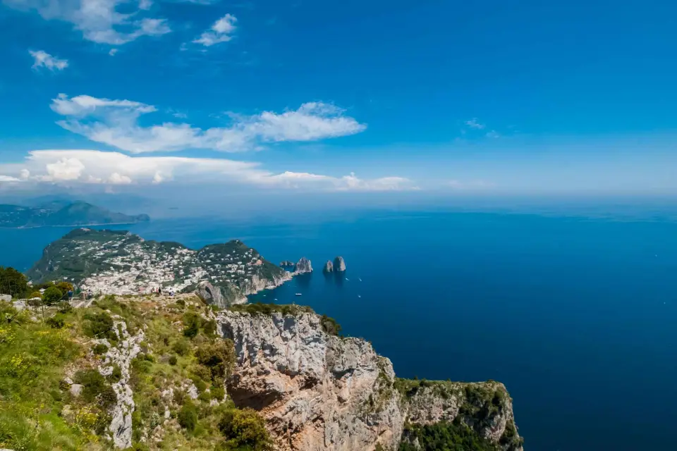Desde Roma: Excursión guiada de un día a Capri con la Gruta Azul
