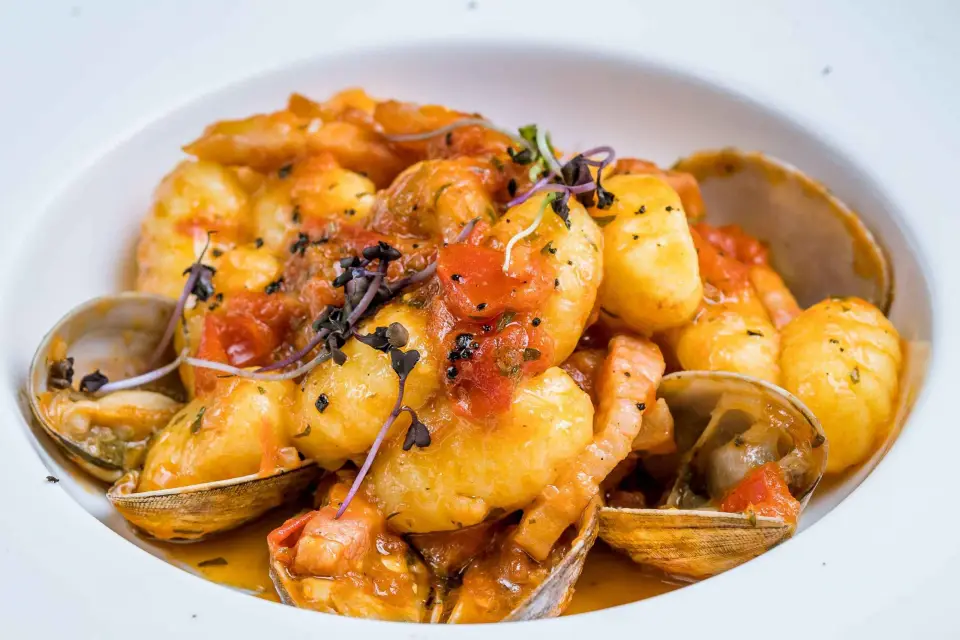 Roma: Marisco y elaboración de ñoquis con un chef local