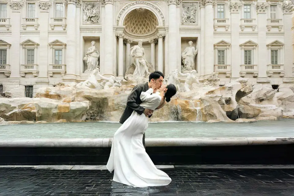Roma: Sesión de fotos privada a primera hora de la mañana en lugares emblemáticos