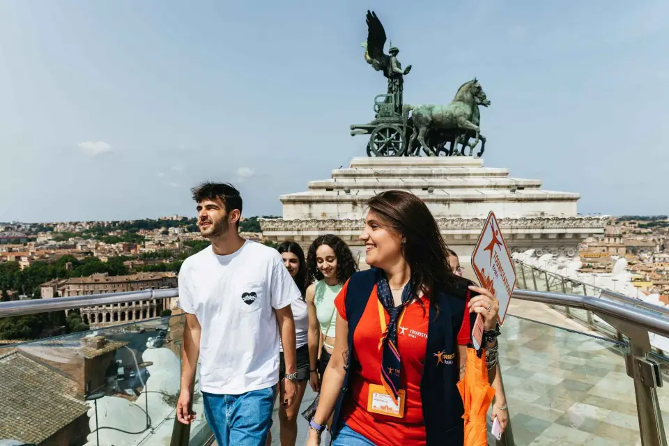 Roma: Ticket de entrada en ascensor panorámico de cristal con aplicación de audio