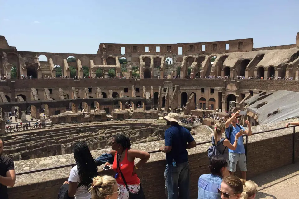 Roma: Tour guiado exprés del Coliseo con opción de acceso a la Arena