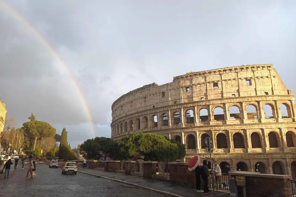 Roma: Tour a pie del Coliseo, el Palatino y el Foro Romano