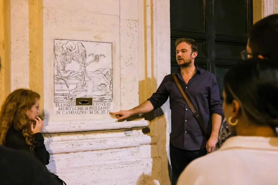 Roma: Tour a pie de fantasmas y leyendas por el lado oscuro de Roma