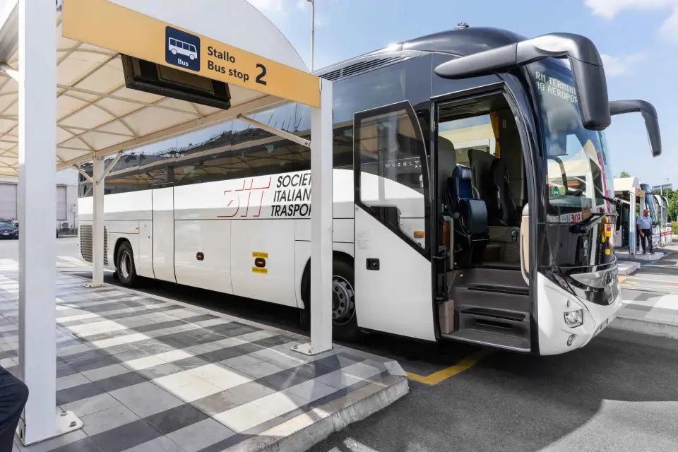 Roma: Traslado en autobús desde o hacia el aeropuerto de Ciampino