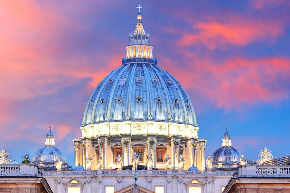 Roma: Visita a la Basílica de San Pedro y Tumbas Papales con subida a