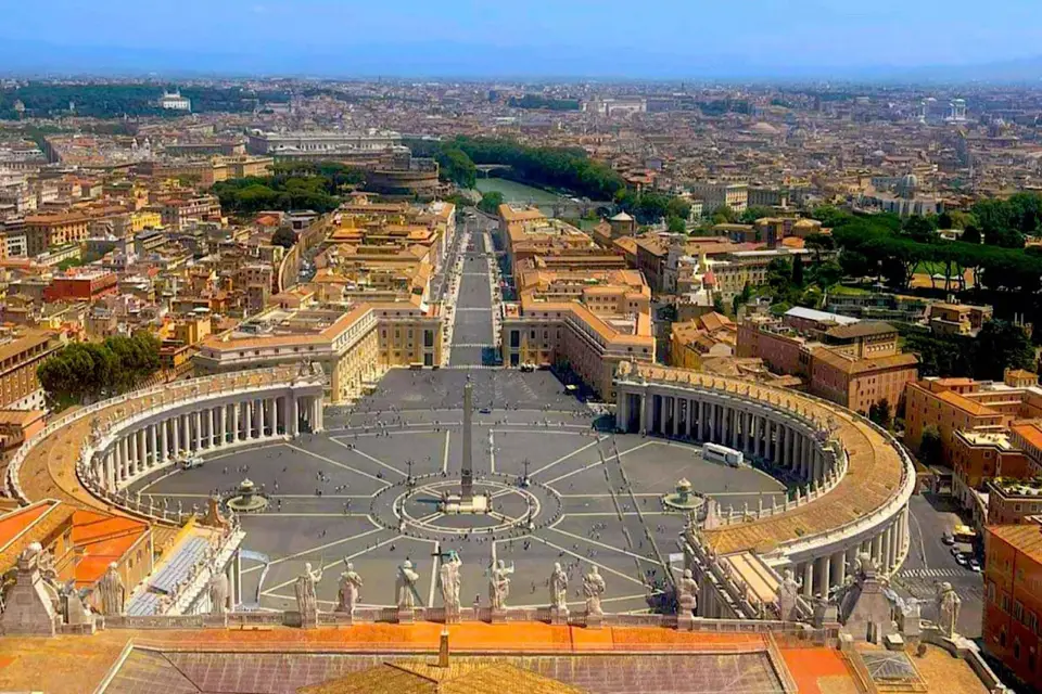 Roma: Visita a la Basílica de San Pedro y Tumbas Papales con subida a la Cúpula