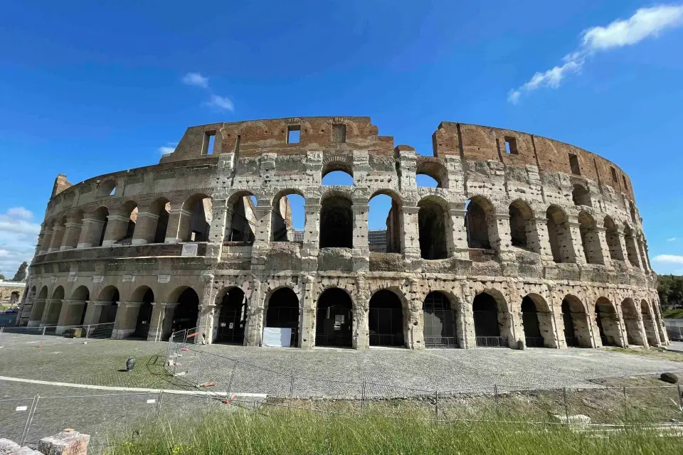 Roma: Visita al Coliseo con Acceso Rápido