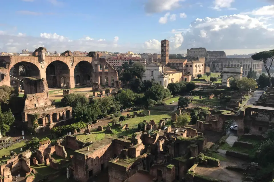 Roma: Visita guiada al Coliseo, el Foro y el Palatino