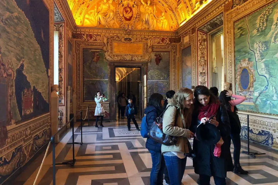 Roma: Visita a los Museos Vaticanos en grupo reducido a primera hora de la mañana