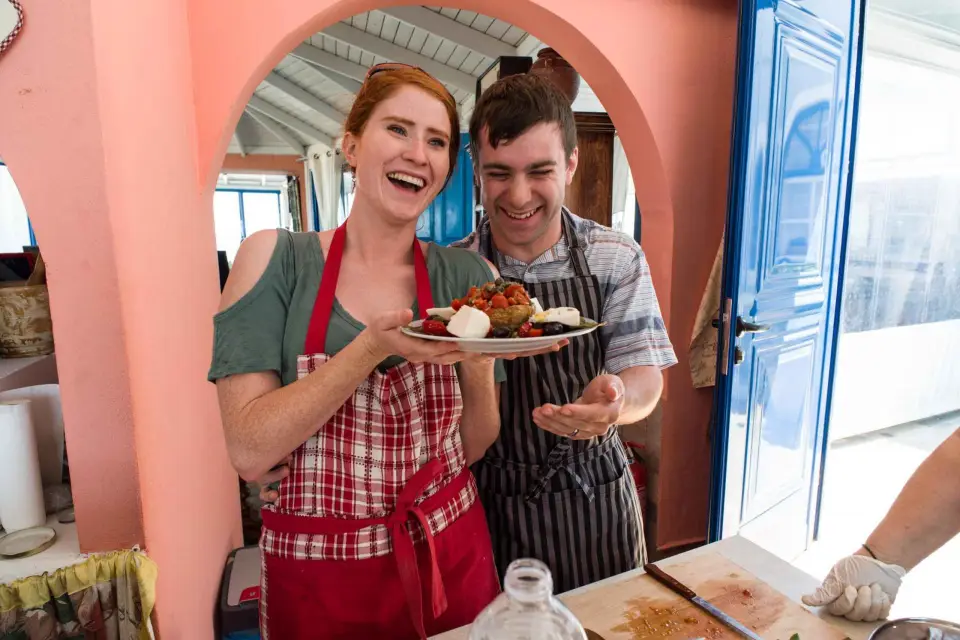 Santorini: Clase de cocina y excursión fácil