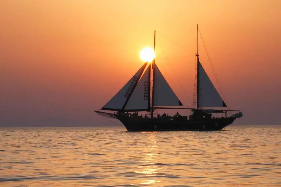Crucero al atardecer