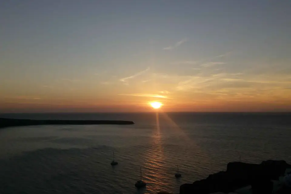 Cúpula Azul y Puesta de Sol en Oia Traslado en Grupo Reducido