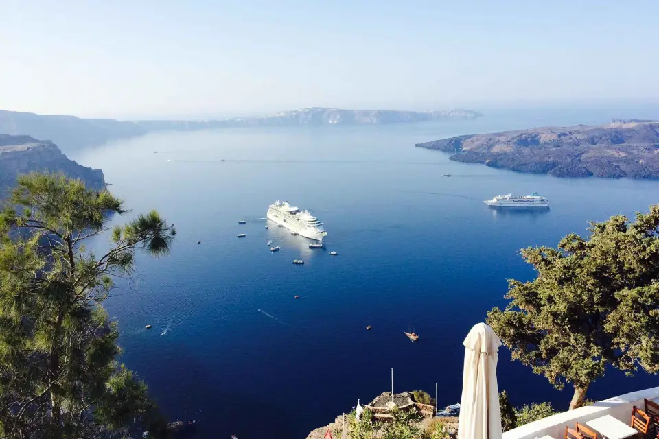 Excursión a Santorini