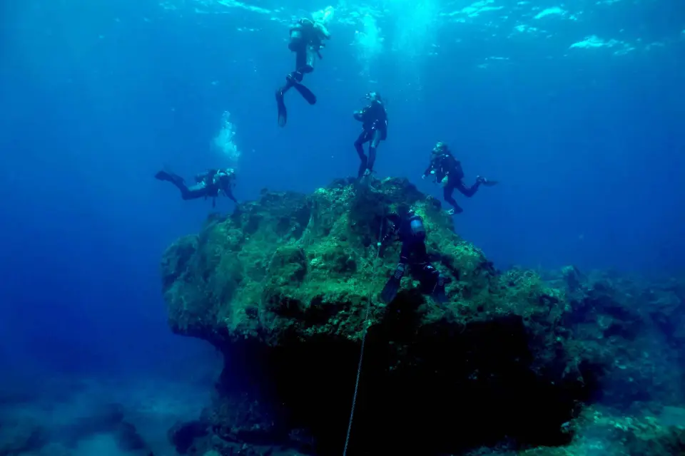 Santorini: Experiencia de buceo para principiantes