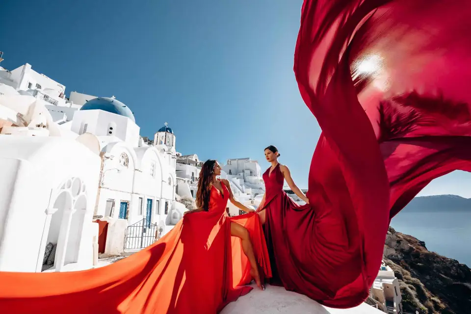 Santorini: Experiencia privada de sesión de fotos con vestido volador