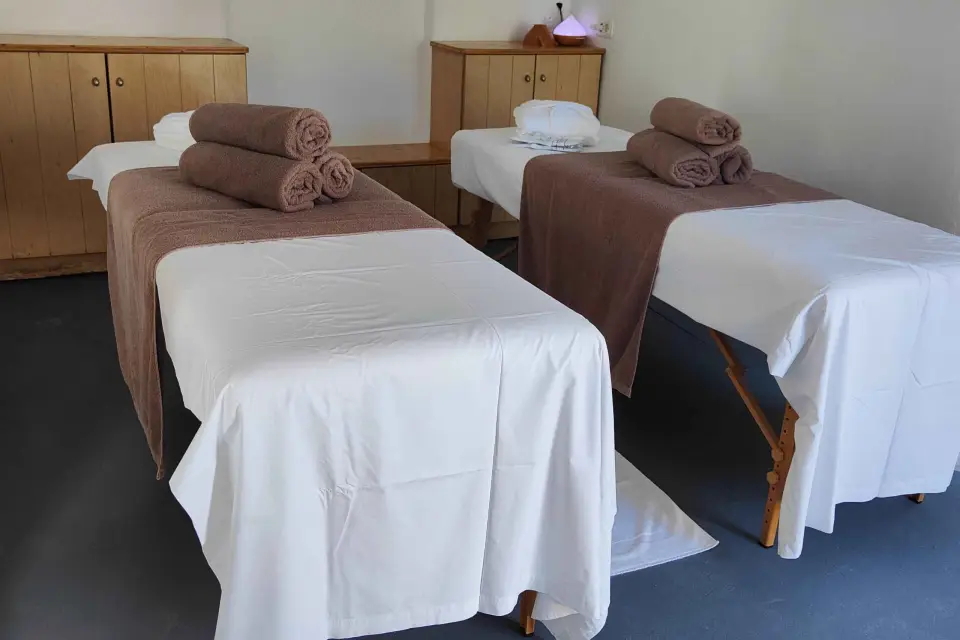 Santorini: Masaje en pareja con aromaterapia