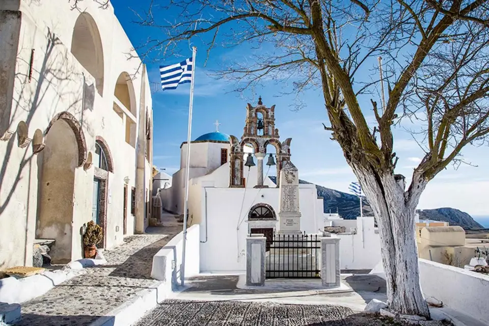 Santorini pintoresca, tradición y cultura_Tour en español